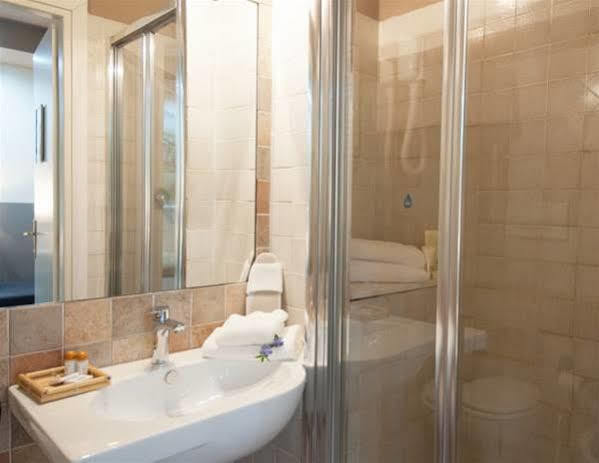 Holiday Rooms Antica Badia Volterra Eksteriør bilde